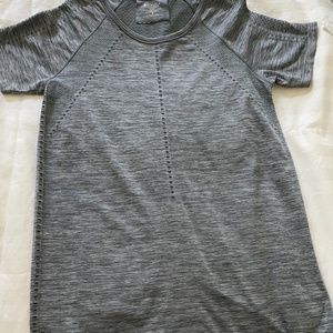 Athleta Foothill T
